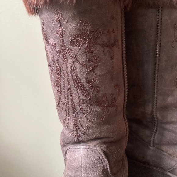 Clarks | Suede Shearling Rabbit Fur Lined Tall Wedge Winter Boots - Picture 4 of 9